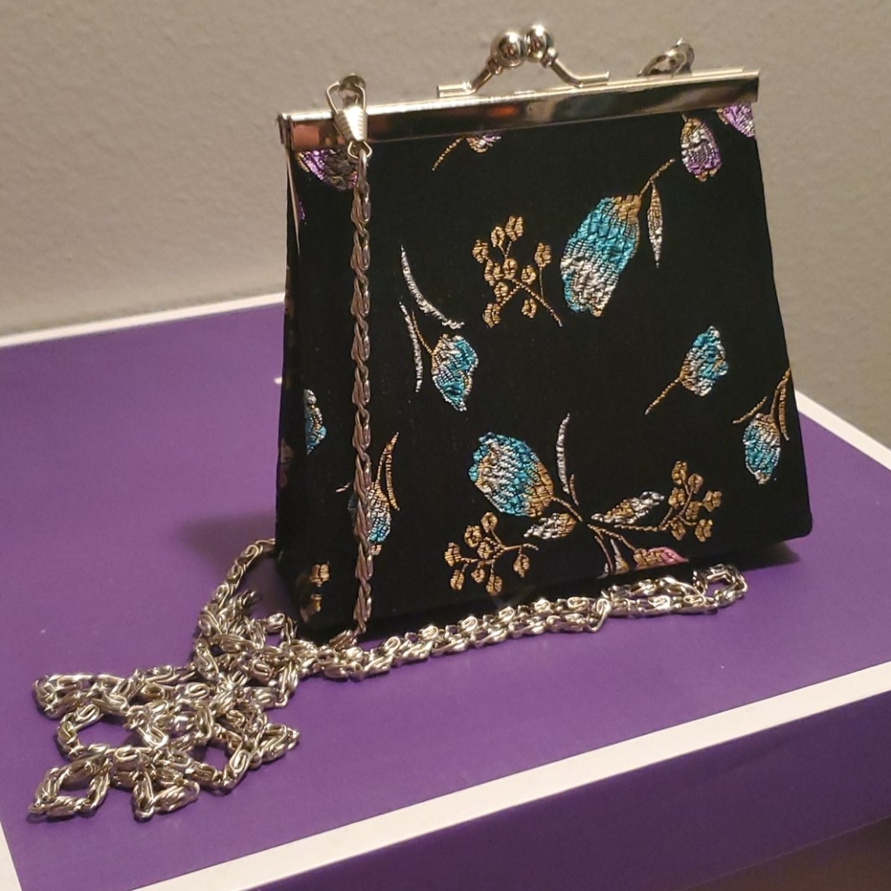 Small evening  clutch